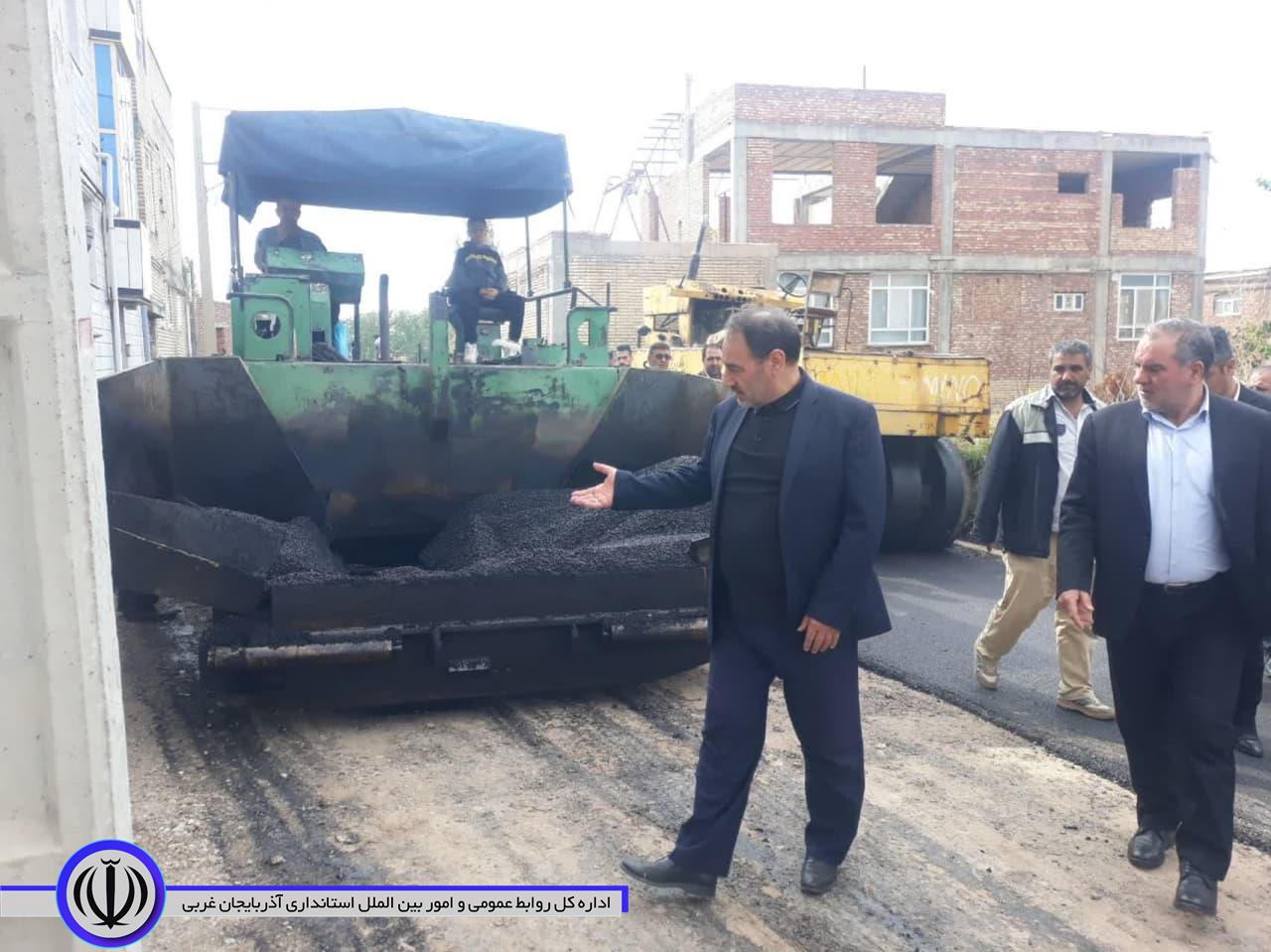 بازدید از آسفالت معابر شهر باروق